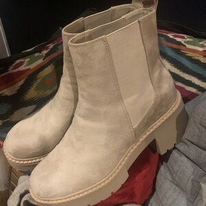 STEVE MADDEN BOOTS
